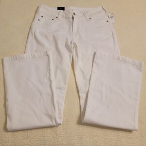 NWT Gap Ladies 70s Flare Stretch Low Rise White Denim Jeans